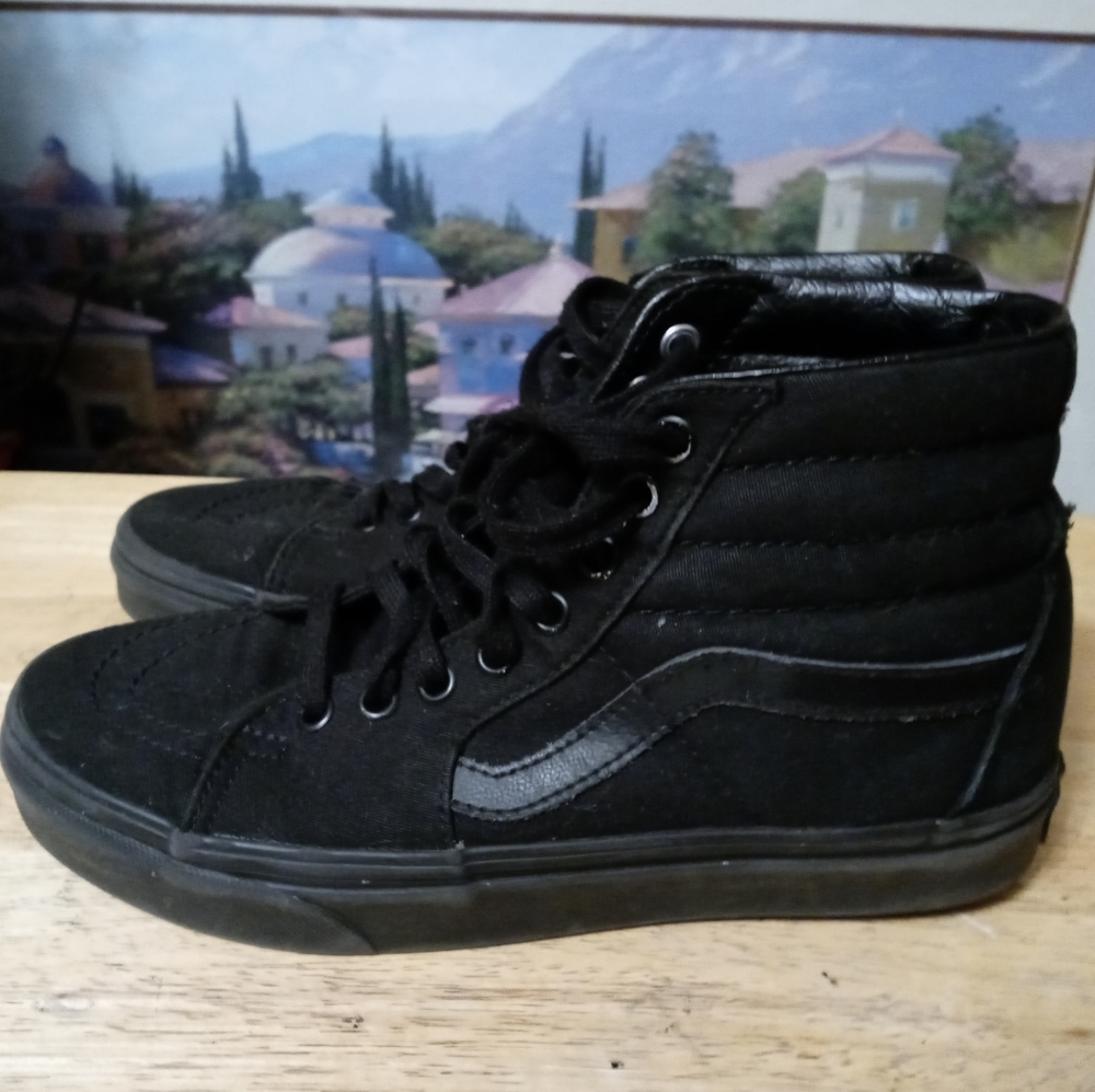 👟👟VANS BLACK SK8 -HI SHOE SIZE 6 LIKE NEW!! A FANTASTIC GIFT ITEM.🎁 - Picture 5 of 7